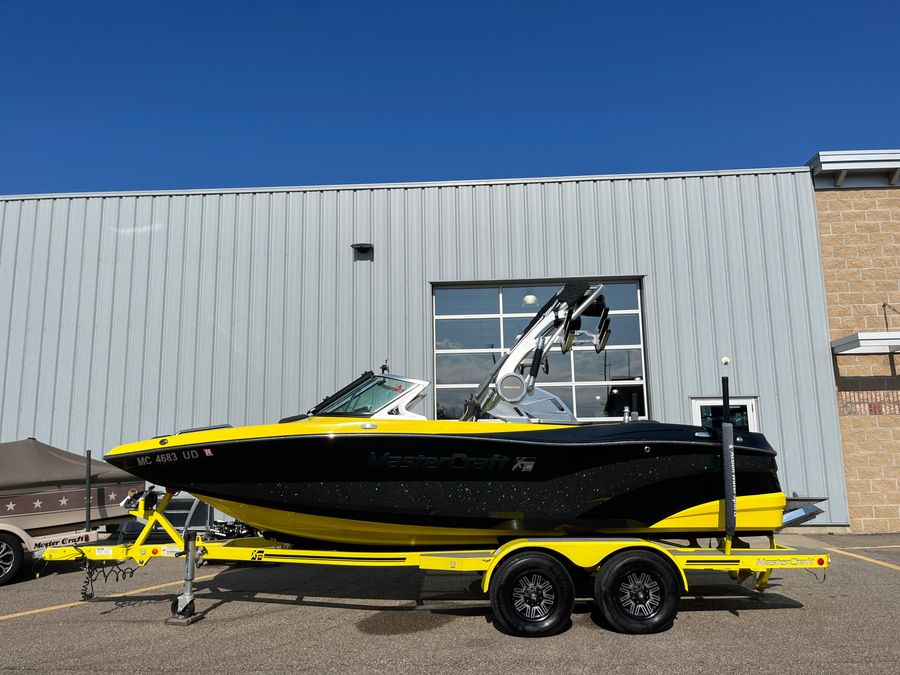 MasterCraft XT20